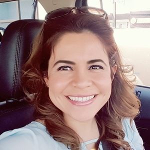 Meet your Posher, Yadi